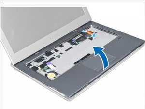 Langkah 7 — Mengangkat Palmrest dari Laptop