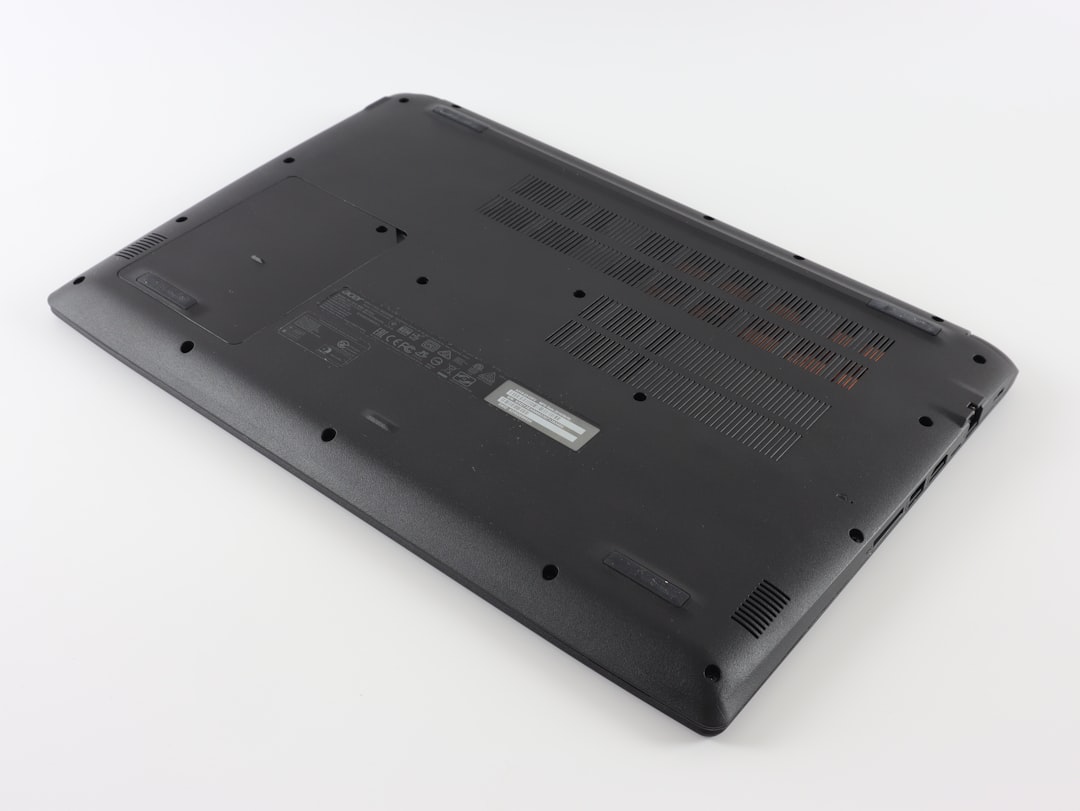 Ganti Casing Atas MacBook Air 13" Retina 2019