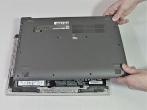 Langkah 5 — Ganti Hard Drive dan Pasang Kembali Panel