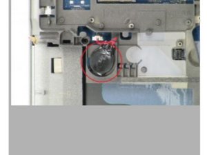 Langkah 3 — Lepaskan Baterai CMOS