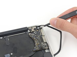 Ganti I/O Board MacBook Air 11