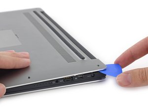 Langkah 4 — Membuka Kait Casing