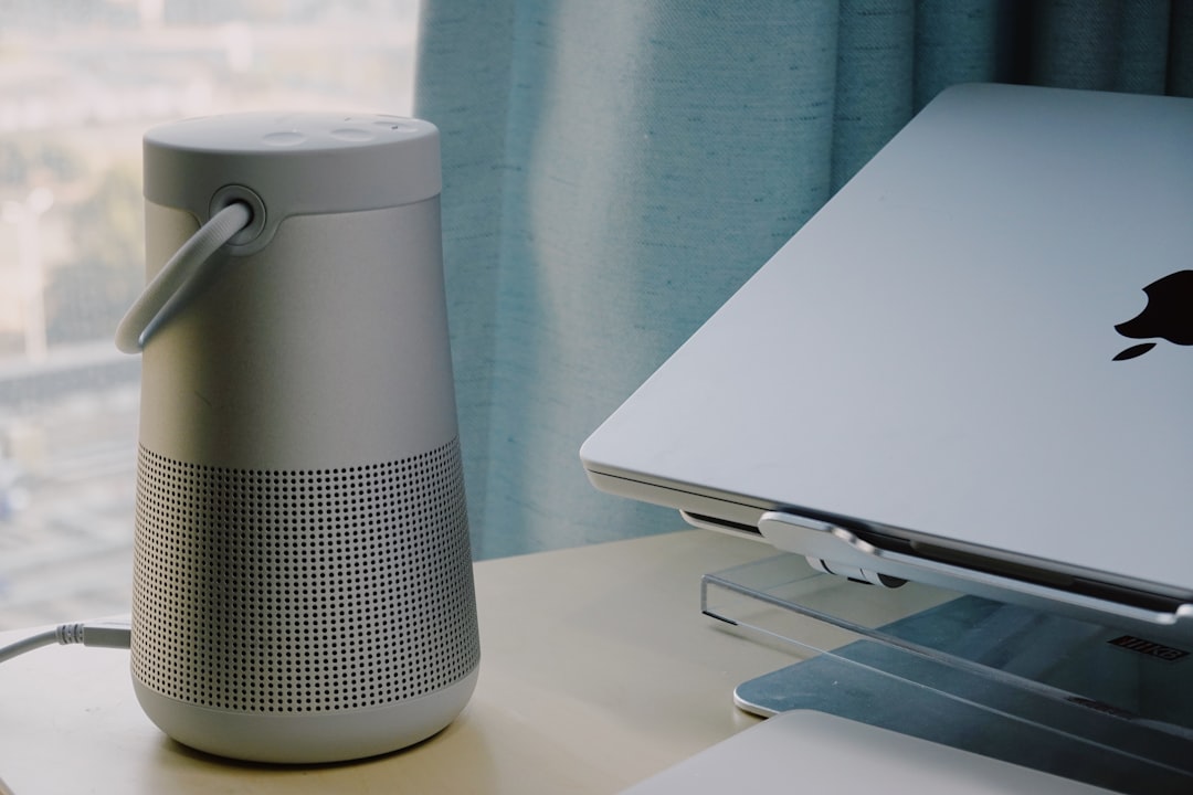 Ganti Speaker Kanan MacBook Pro 13"