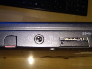 Langkah 5 — Pasang Kembali Casing Belakang