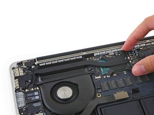 Langkah 4 — Mengganti Heat Sink dan Pasta Termal