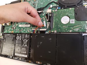 Langkah 2 — Lepaskan Kabel Baterai dari Motherboard