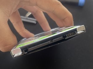Langkah 4 — Pasang HDD ke Adapter