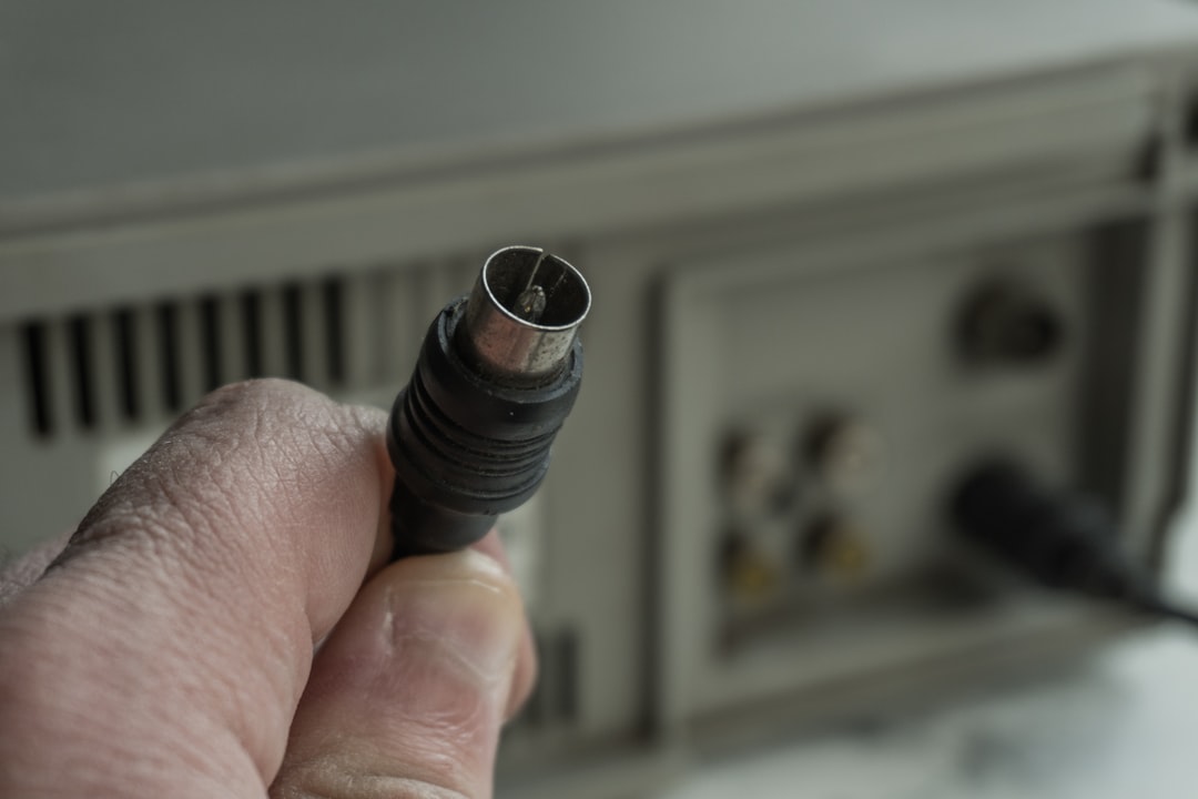 Charger Laptop Tidak Terdeteksi atau Tidak Mengisi — Apa Masalahnya?