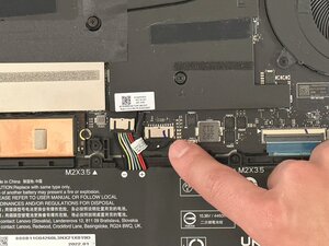 Langkah 4 — Lepaskan Kabel yang Terhubung