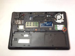 Langkah 2 — Mengakses SSD
