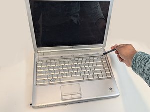Langkah 10 — Lepaskan Panel Kontrol