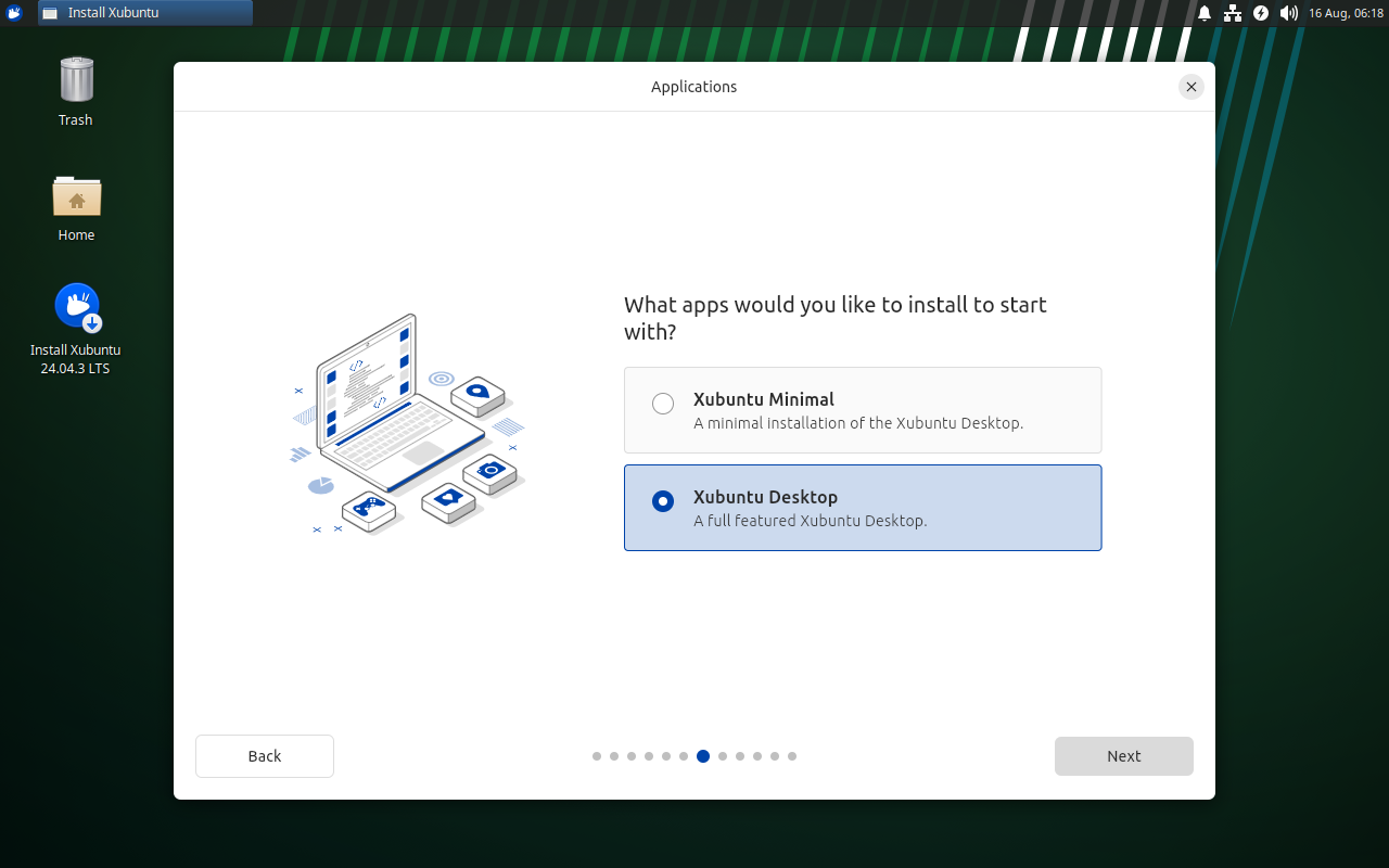 Layar Applications Xubuntu dengan pilihan Xubuntu Minimal dan Xubuntu Desktop