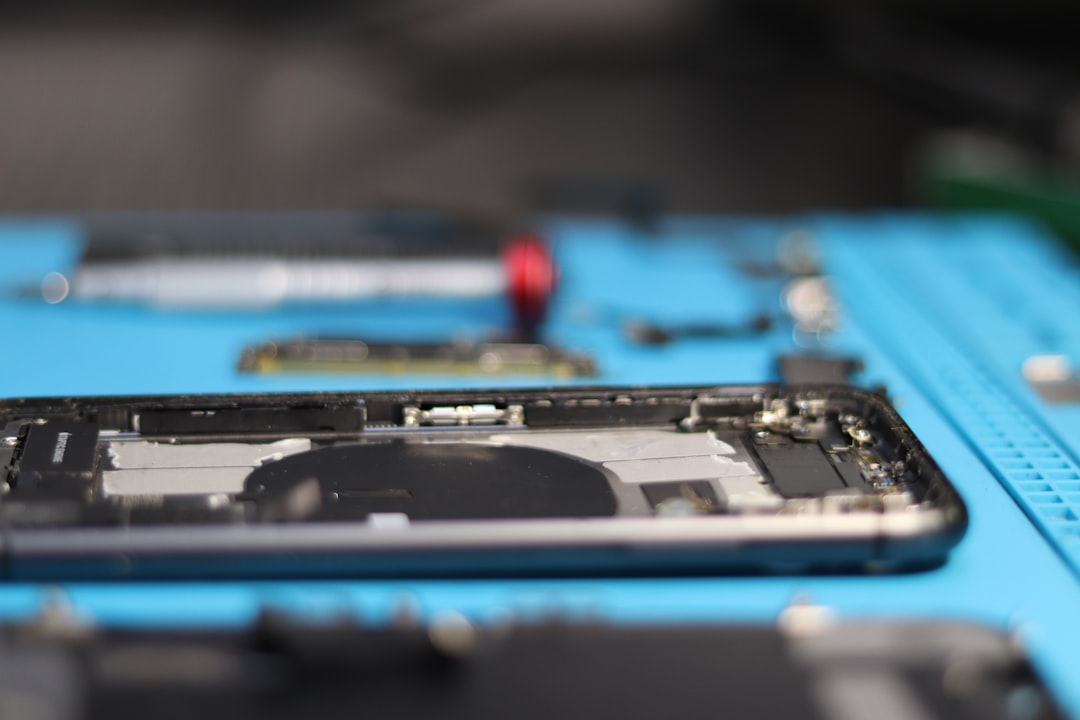 Ganti Layar Dell Inspiron 7568