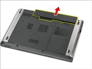 Langkah 2 — Mengangkat Kabel Keyboard