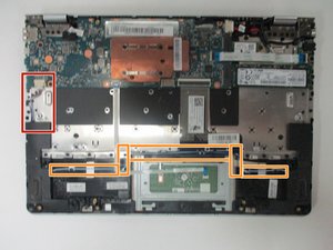 Langkah 4 — Memutus Kabel Speaker