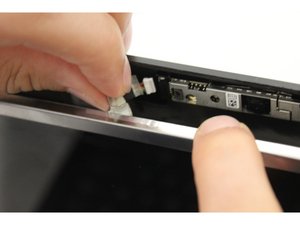 Langkah 7 — Melepas Layar dari Casing