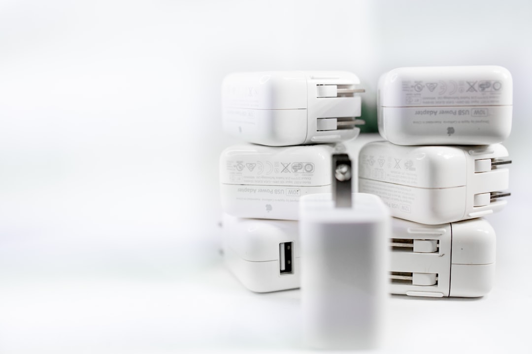 Penggantian Port MagSafe MacBook Pro 16" Late 2023