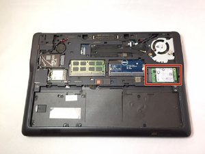 Langkah 2 — Mengakses SSD