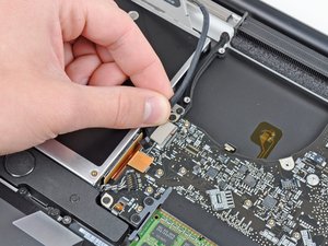 Langkah 5 — Memutus Kabel Kamera