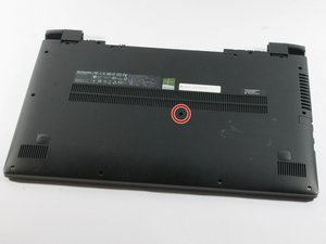 Langkah 4 — Lepaskan Screws di Tengah Laptop