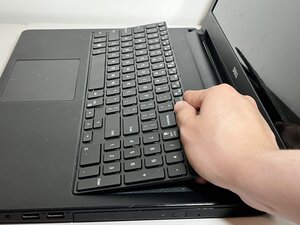 Langkah 7 — Pasang Kembali Keyboard