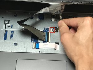 Langkah 4 — Angkat Keyboard
