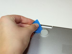 Langkah 1 — Matikan Laptop dan Siapkan Alat