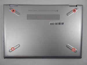Langkah 2 — Buka Bagian Belakang Laptop