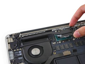 Langkah 4 — Mengganti Heat Sink dan Pasta Termal