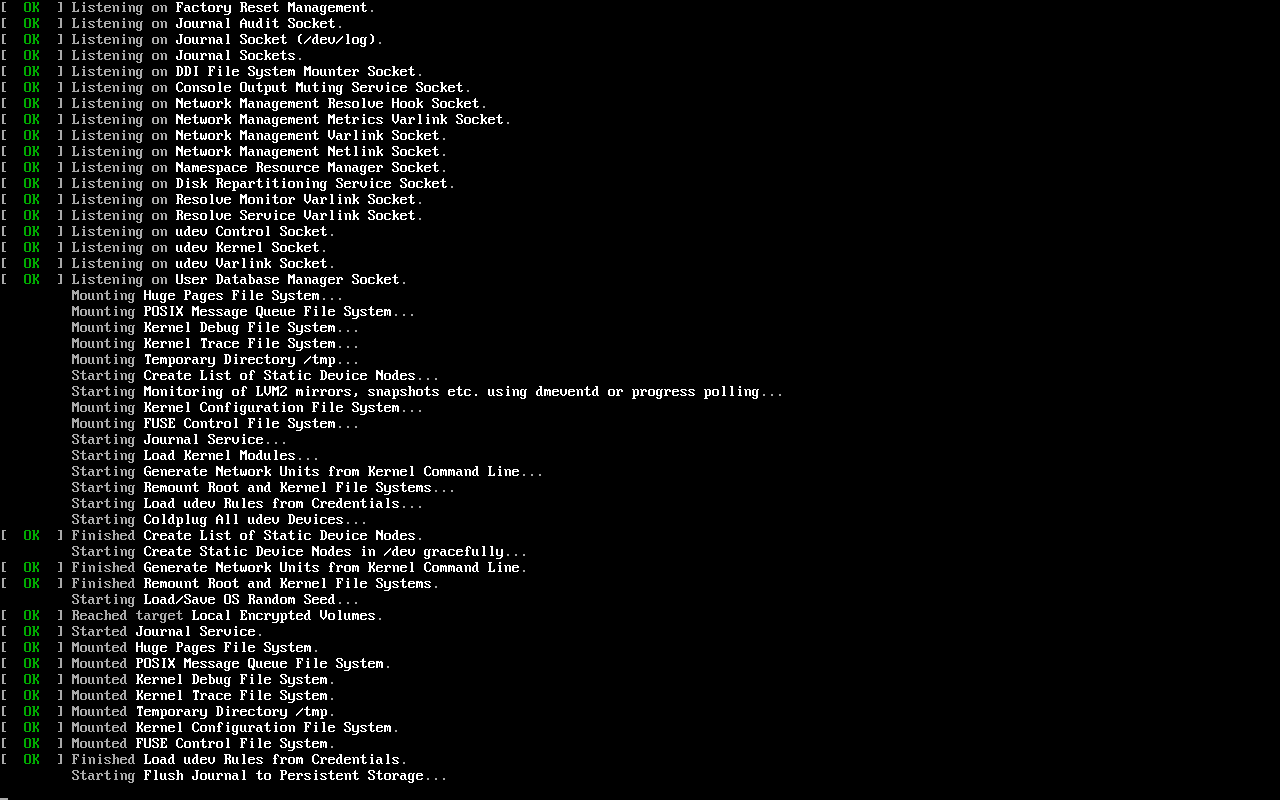 Log boot verbose EndeavourOS berlatar hitam dengan banyak baris hijau OK menampilkan proses systemd Listening dan Mounting berbagai socket serta file system saat awal booting