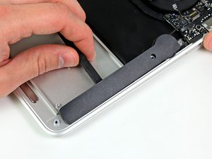 Langkah 4 — Lepaskan Speaker dari Casing