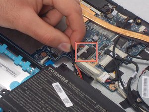 Langkah 4 — Menghubungkan ulang kabel baterai