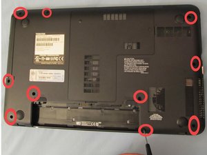 Langkah 3 — Mengakses Hard Drive dan RAM