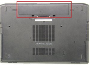 Langkah 1 — Matikan Laptop dan Lepaskan Baterai Utama