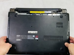Langkah 4 — Menghapus Panel Belakang