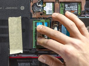 Langkah 5 — Memasang Modul RAM Kedua