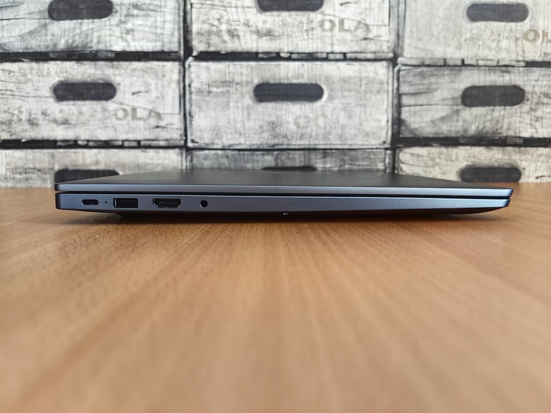 Penggantian Port USB-C MacBook Pro 14" Early 2023