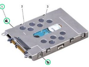 Langkah 3 — Mengeluarkan Hard Drive Lama