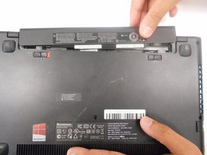 Langkah 2 — Buka Panel Laptop