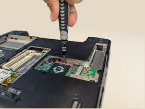 Langkah 7 — Lepaskan CPU
