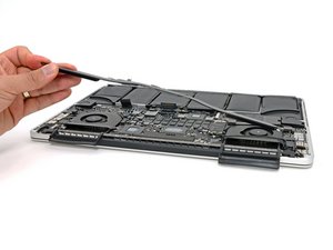 Langkah 4 — Mengangkat Heat Sink