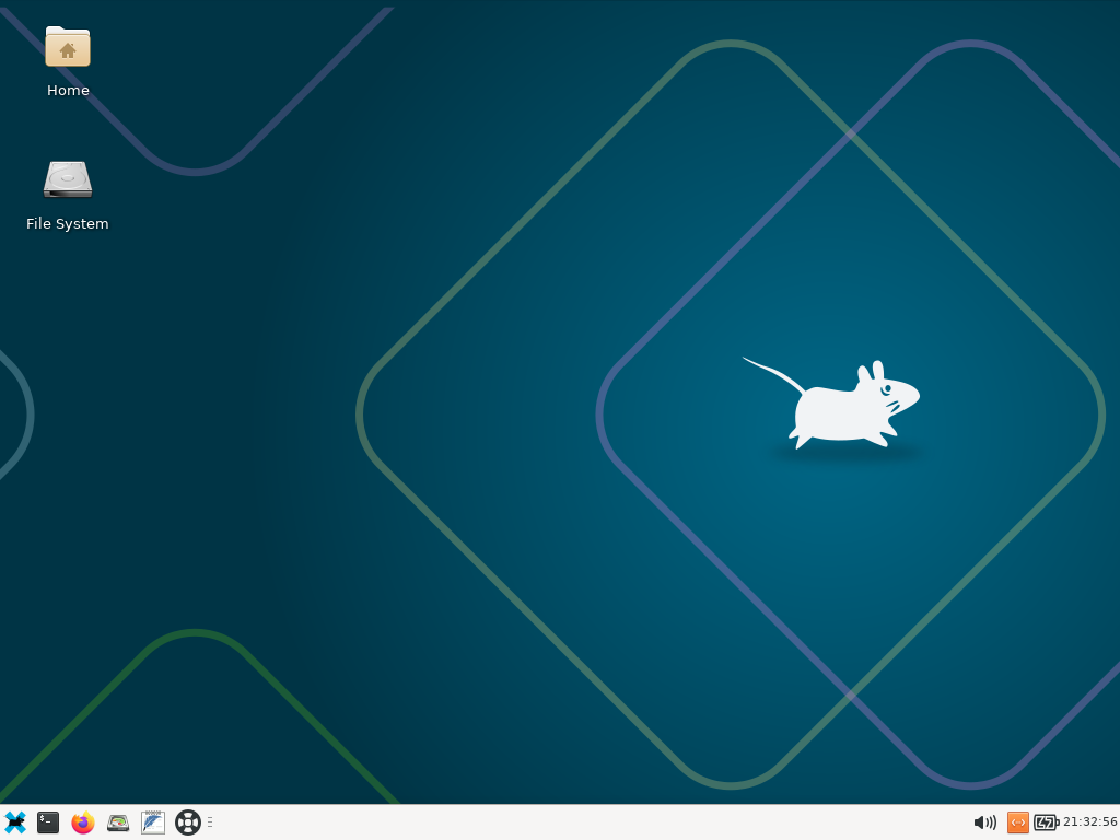 Desktop XFCE SystemRescue dengan ikon Home dan File System, taskbar berisi terminal, Firefox, dan pengelola berkas