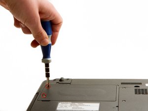 Langkah 1 — Membuka Panel Belakang Laptop