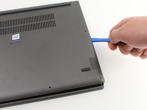 Langkah 2 — Buka Tutup Bawah Laptop