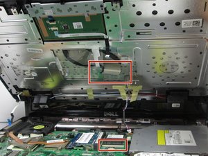 Langkah 5 — Memasang DVD Drive Baru