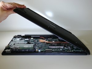 Langkah 3 — Mengangkat Casing Bawah