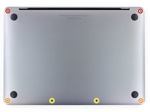 Langkah 1 — Lepaskan tutup bawah laptop