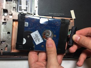 Langkah 4 — Ganti RAM Laptop