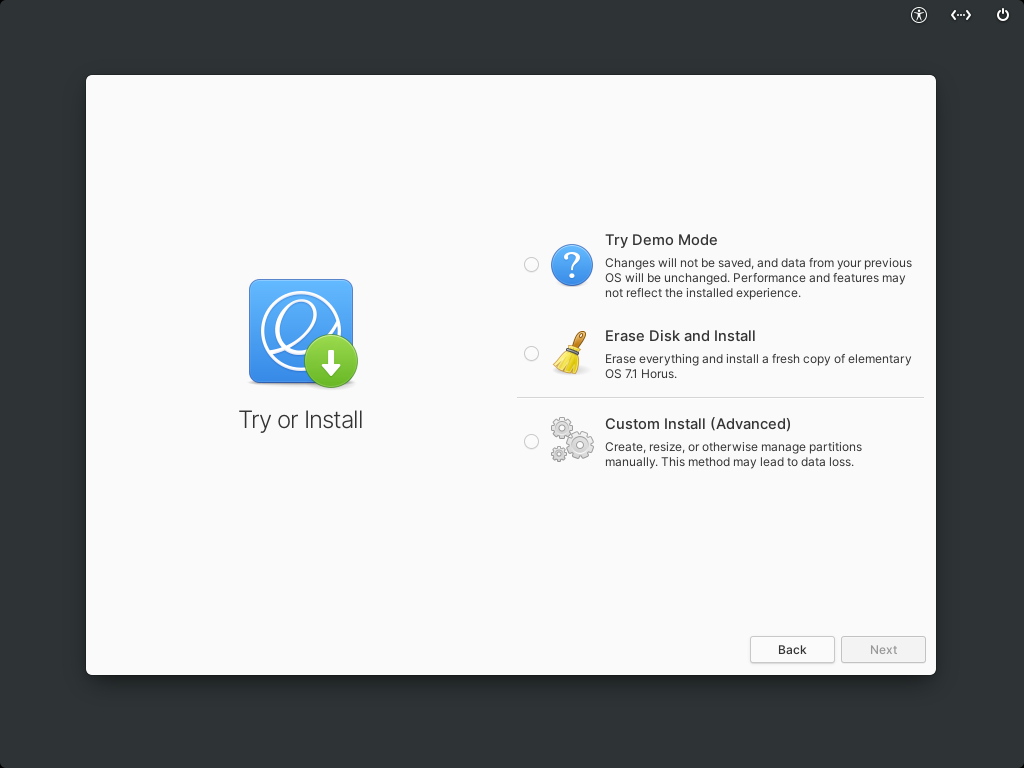 Layar Try or Install elementary OS 7.1 Horus dengan tiga pilihan Try Demo Mode Erase Disk and Install dan Custom Install Advanced