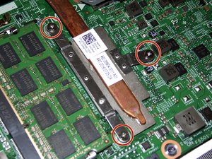 Langkah 9 — Menghilangkan LCD Cable Bracket